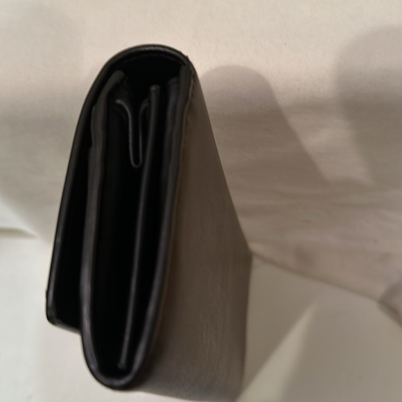 Fendi Roma as seen on pic on logo-long wallet dark tan/ light brown in EUC - Picture 9 of 10